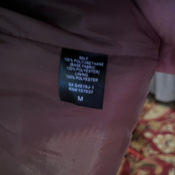 Salty PU Cropped Puffy Vest - NWOT - Picture 7 of 9